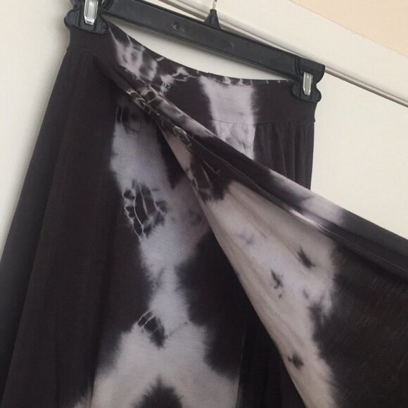 L NWOT LOVE TANJANE Maxi Skirt BB52 2218 - Picture 2 of 6